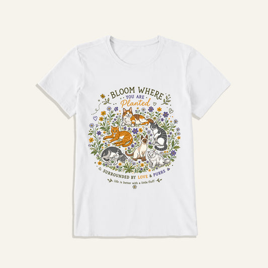 Blooming Cats & Wildflowers Print Crew Neck Cotton Tee