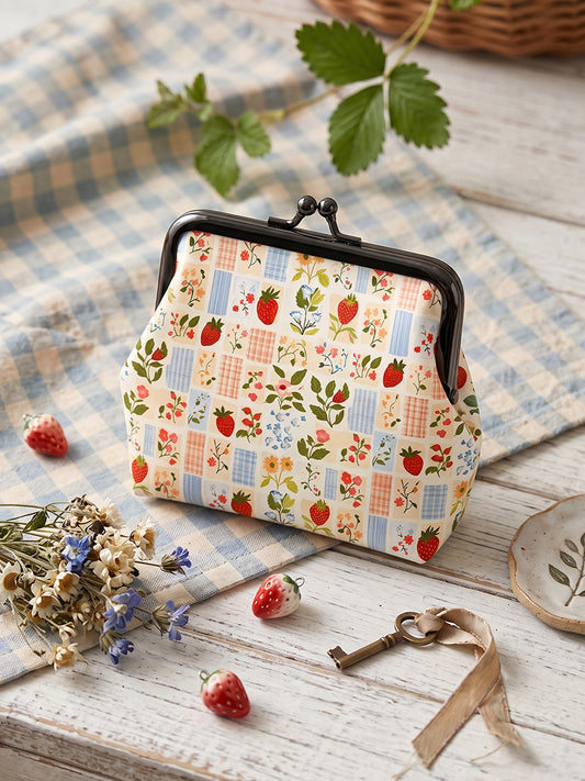 Strawberry Garden Patchwork Print Leather Mini Clasp Purse