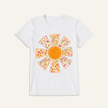 Golden Patchwork Daisy Print Crew Neck Cotton Tee