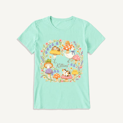 Botanical Kittens Mushroom Wreath Print Crew Neck Cotton Tee