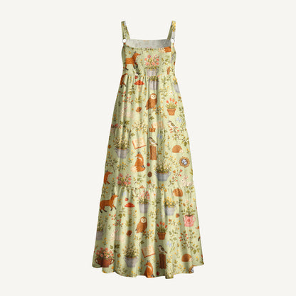 Cozy Woodland Cottage Print Wide Straps Maxi Dress With Pockets