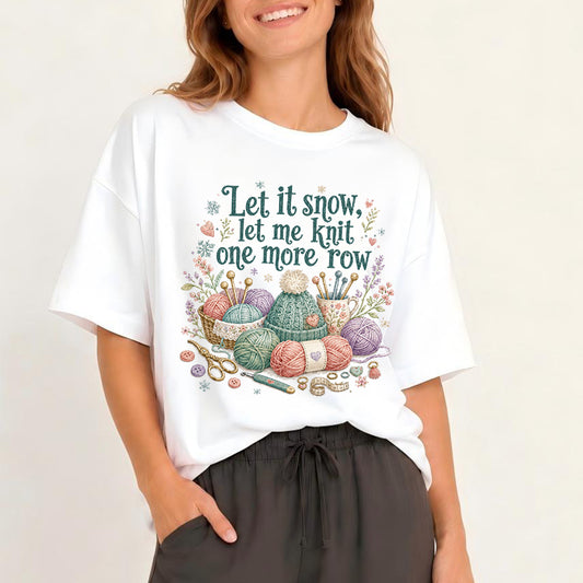 Cozy Snowy Knit Rows Print Crew Neck Cotton Tee