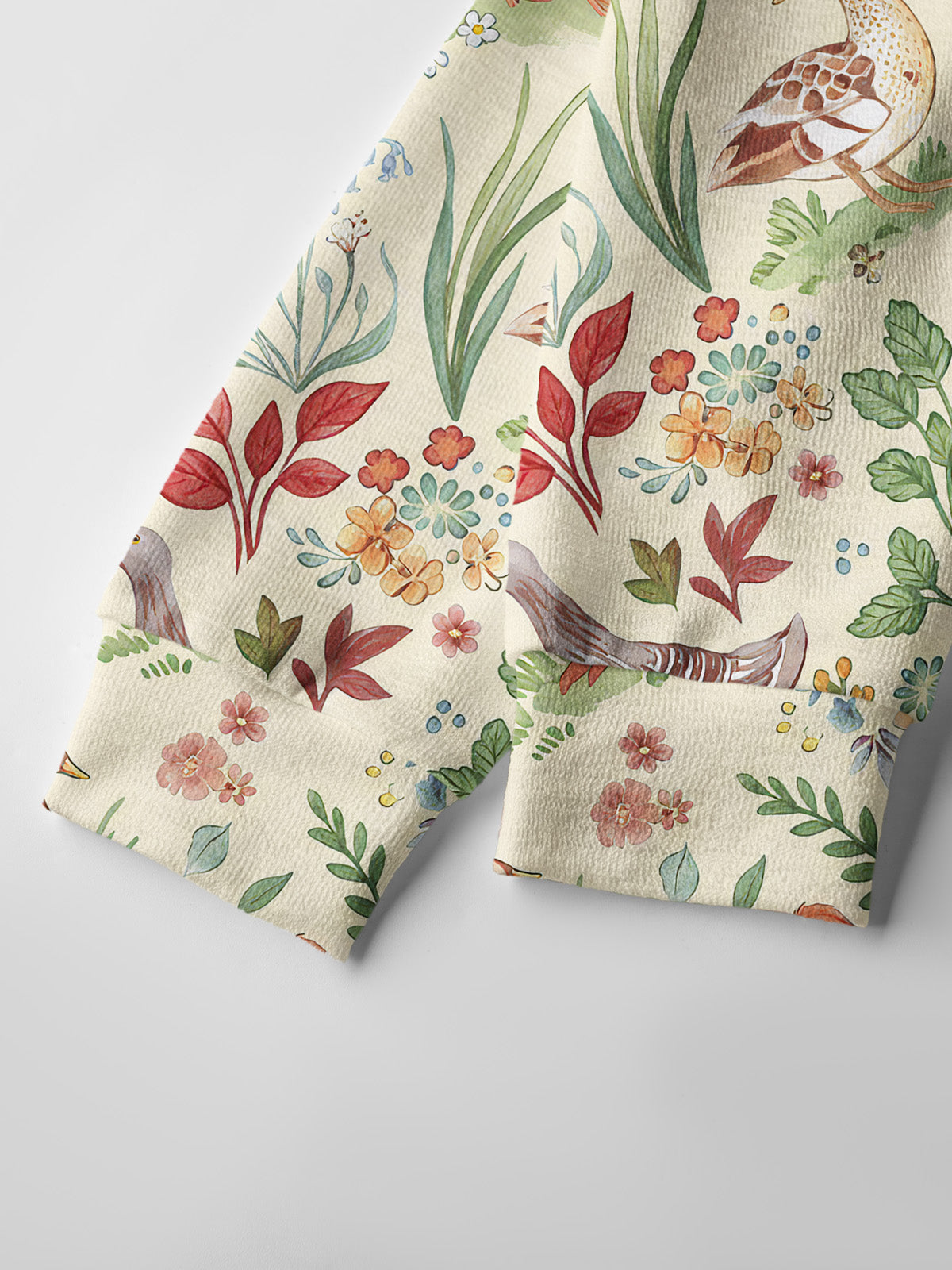 Lightweight Crew Neck Long‑Sleeve Cropped Countryside Garden Critter Print Fine‑Knit Cardigan