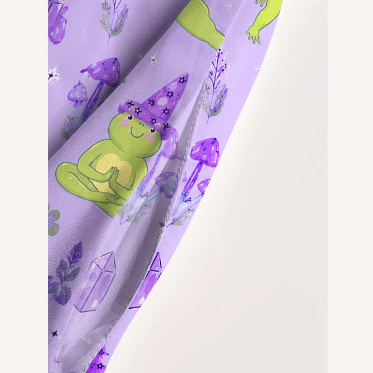 Frog Yoga Print Wide Straps Maxi Dress With Pockets