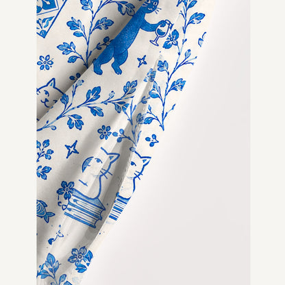 Whimsical Delft Cats Print Wide Straps Maxi Dress With Pockets