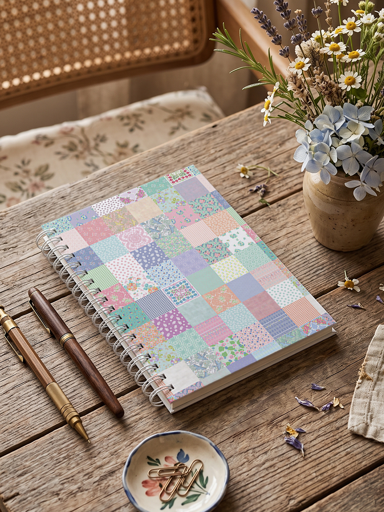Vintage Quilt Patchwork Print A5 Spiral Notebook